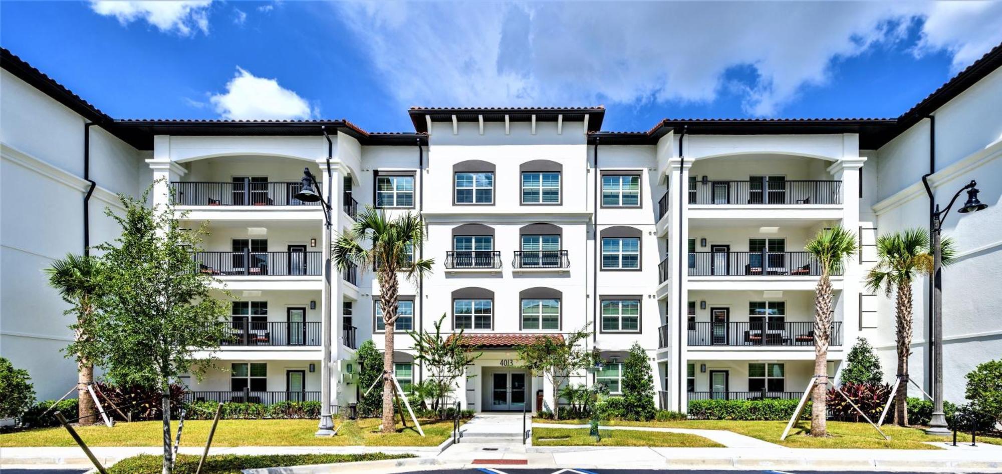 Vista Cay Resort By Millenium At Universal Blvd. Williamsburg Bagian luar foto